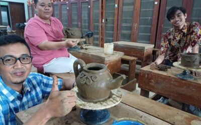 Praktik Seni Keramik Mahasiswa BIPA di UM: Merangkai Bahasa dan Budaya Lewat Sentuhan Seni Rupa